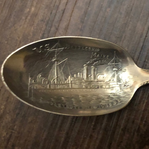 US Battleship Maine souvenir silver teaspoon commemorating Captain Sigsbee 1898 - Picture 2 of 10